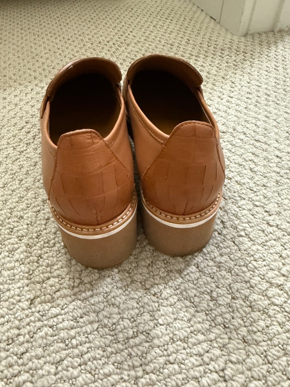 M Gemi tan lug sole loafers 40.5 9.5 - Picture 4 of 6